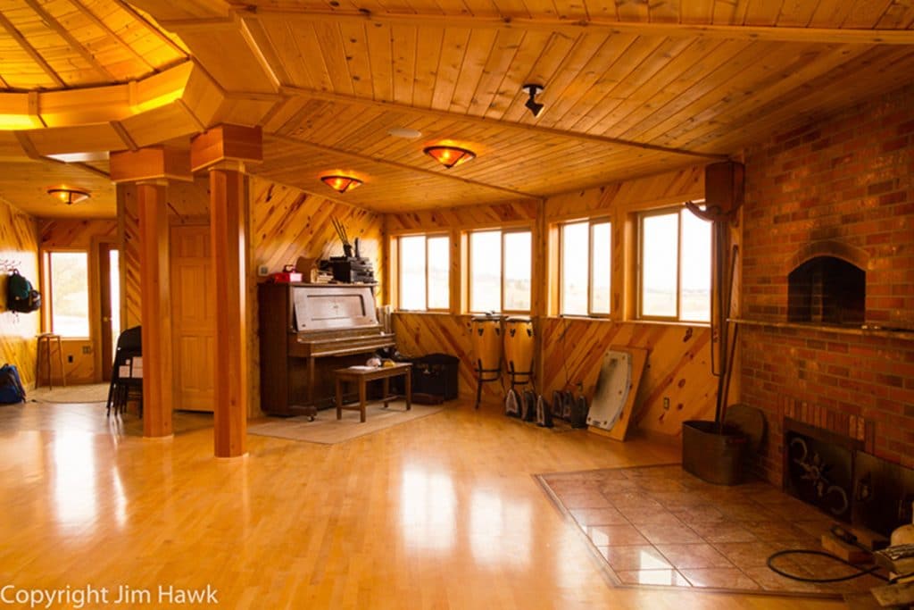 Yurt living space