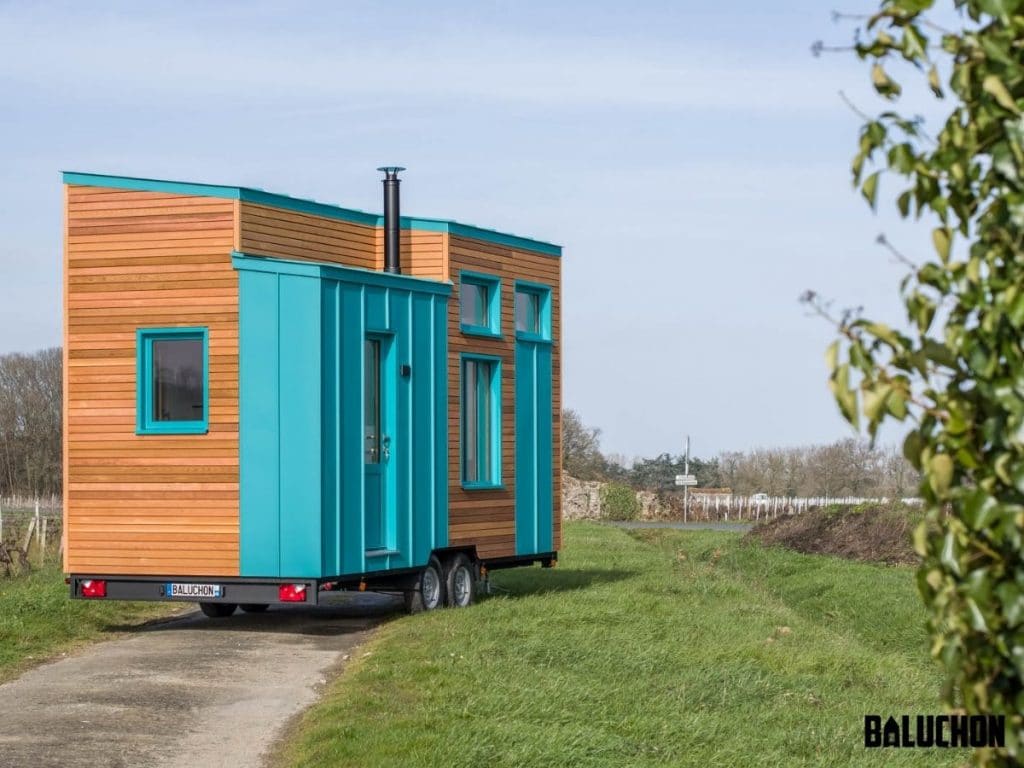 Back of the bold tiny house