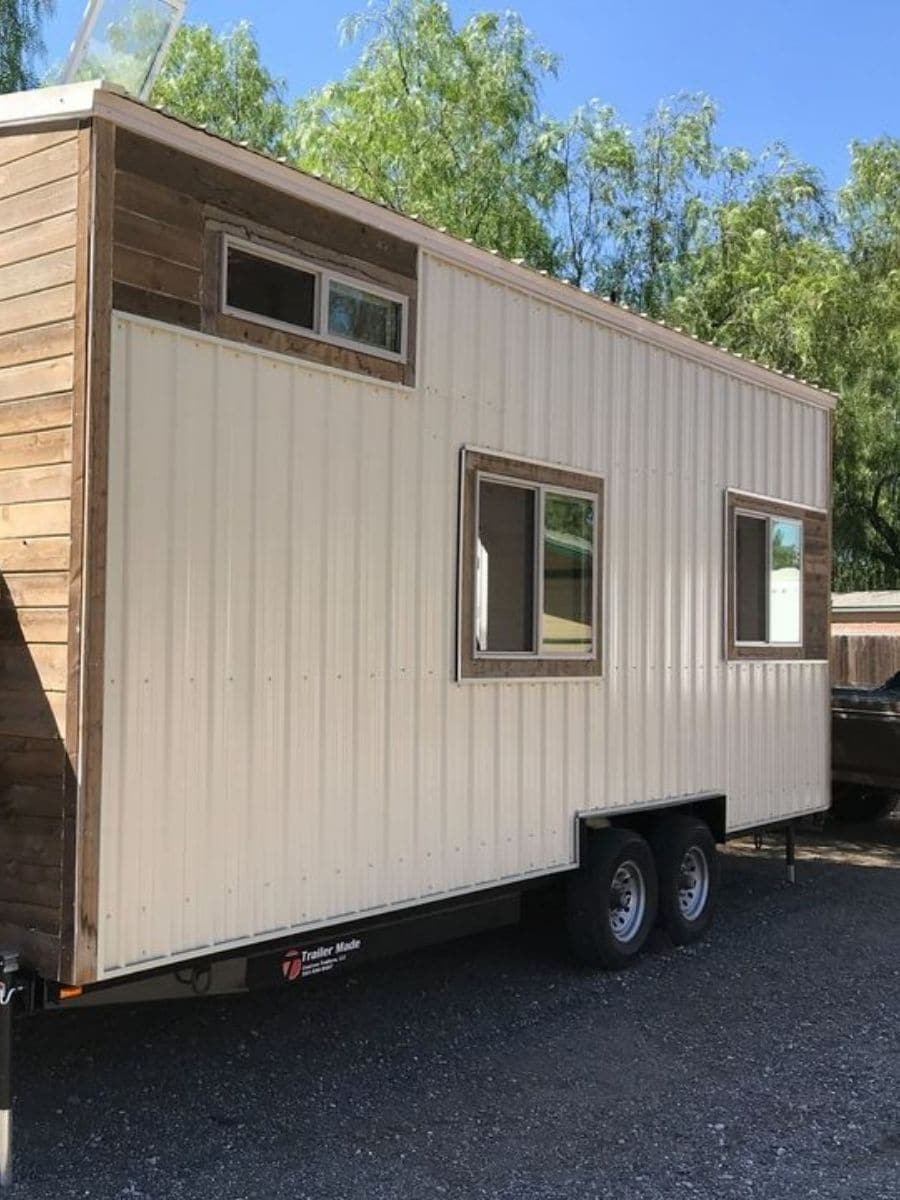 24' California Tiny House on Wheels Tiny Houses