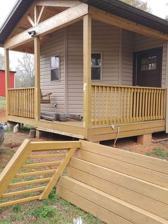 40' Pine Studio Tiny Home - Tiny Houses