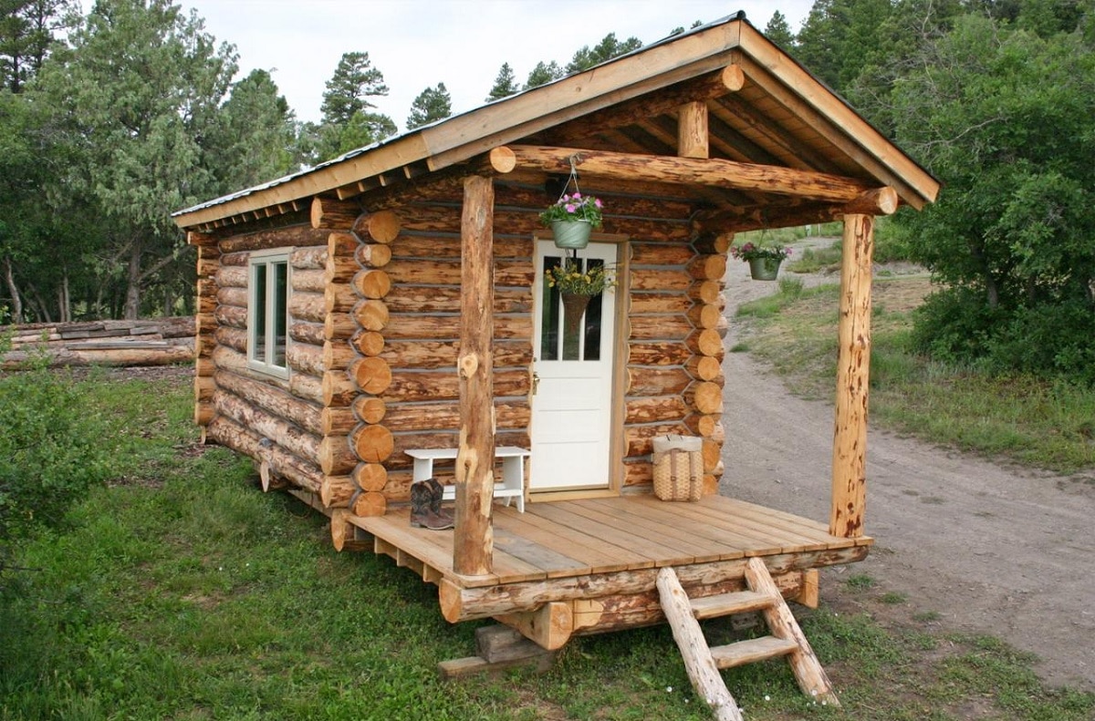 The Ski Hut Tiny Log Cabin