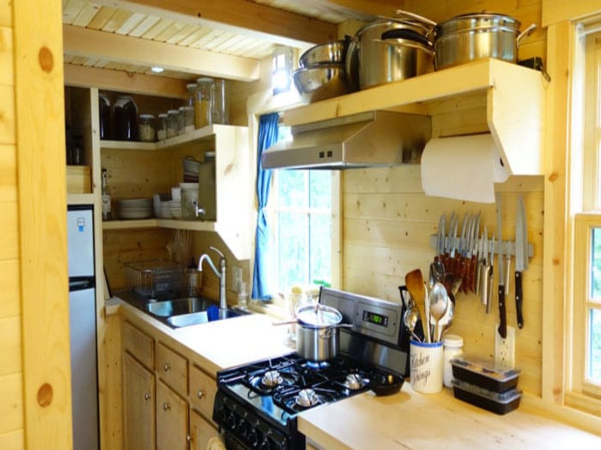 Kitchen shelving (Tiny House Kitchen tinyhousefor.us)