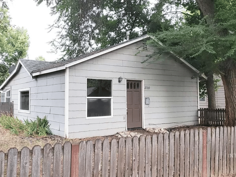9 Amazing Tiny Homes For Sale In Idaho You Can Buy Today