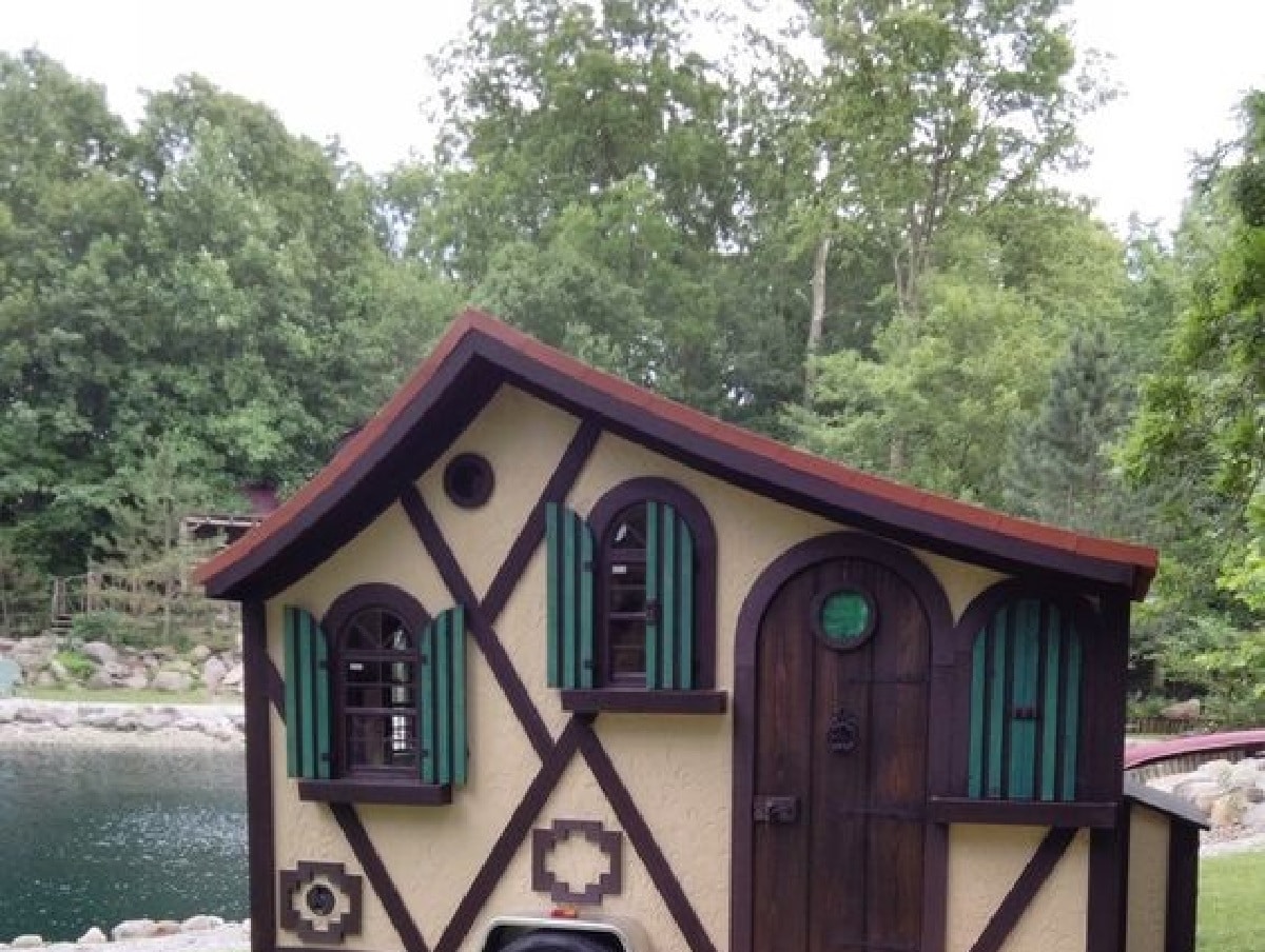 Tudor Micro Cottage