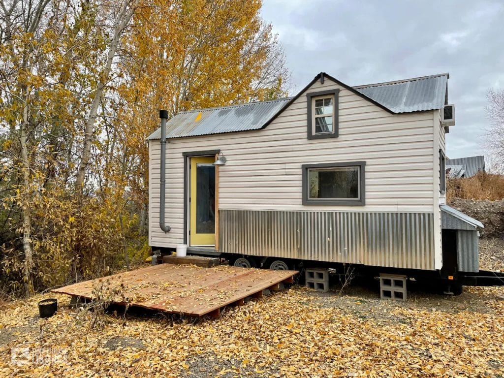 7 Cool Tiny Houses For Sale In Montana You Can Buy Today