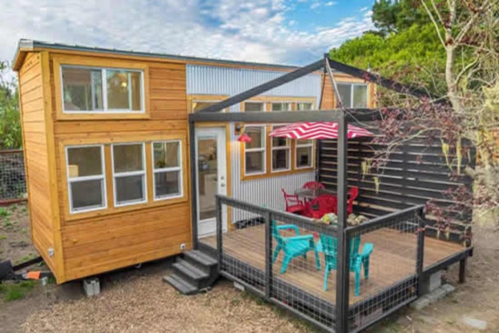 7 Awesome Tiny Houses For Sale In Hawaii You Can Buy Today