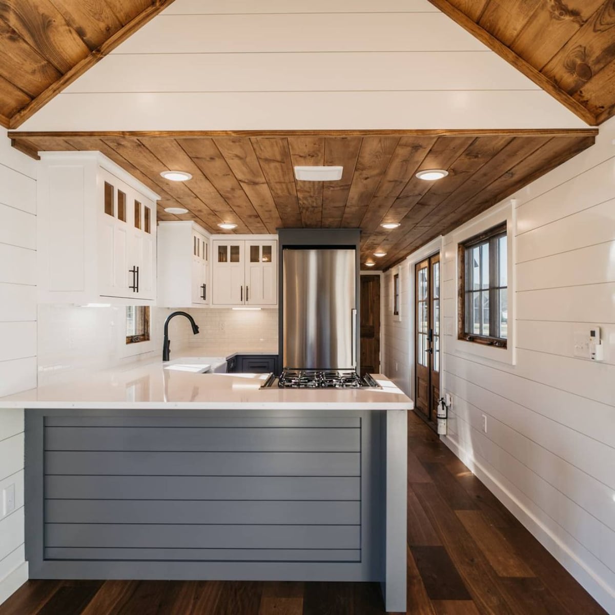 luxurious tiny house made of timber