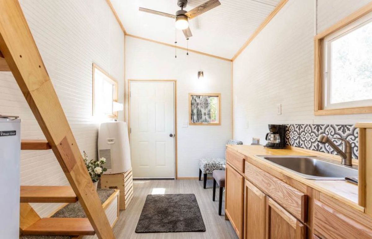 Living space of 18’ Cozy Tiny House