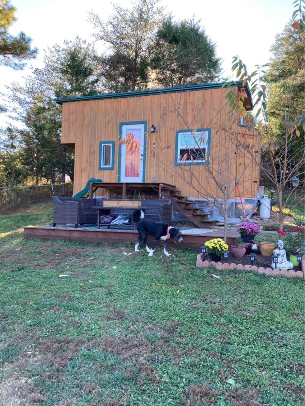 Front view of 18' Tiny House from outside