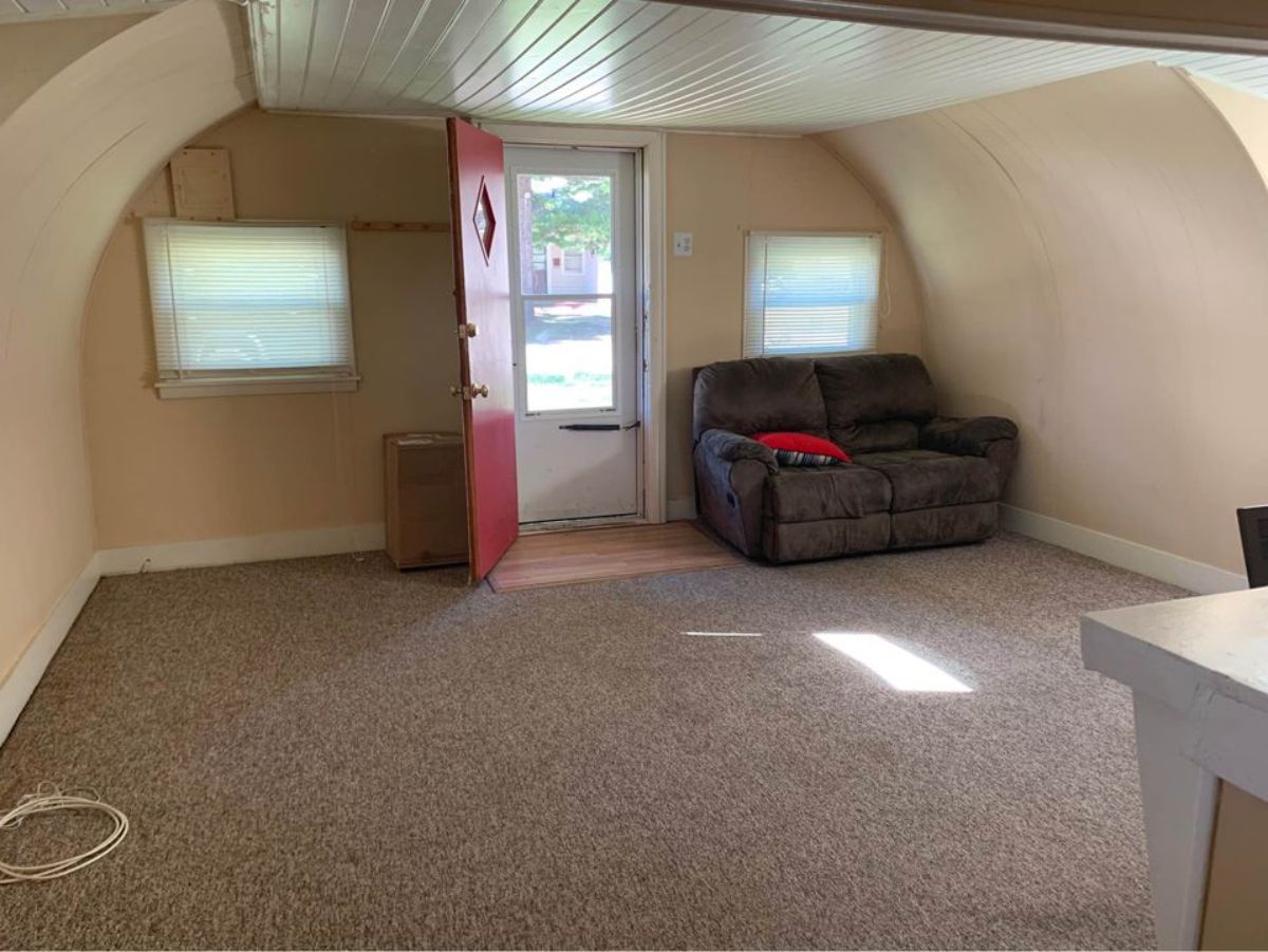 Living area of 572sf WWII Quonset Hut