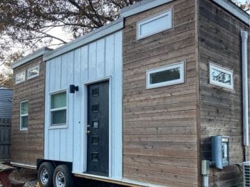 Featured Image of 24' Tiny Home Has Smart Organization, Exudes Elegance