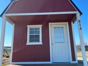 Featutred Img of 1 Bedroom Barn-Style Tiny House Comes at an Affordable Price Tag