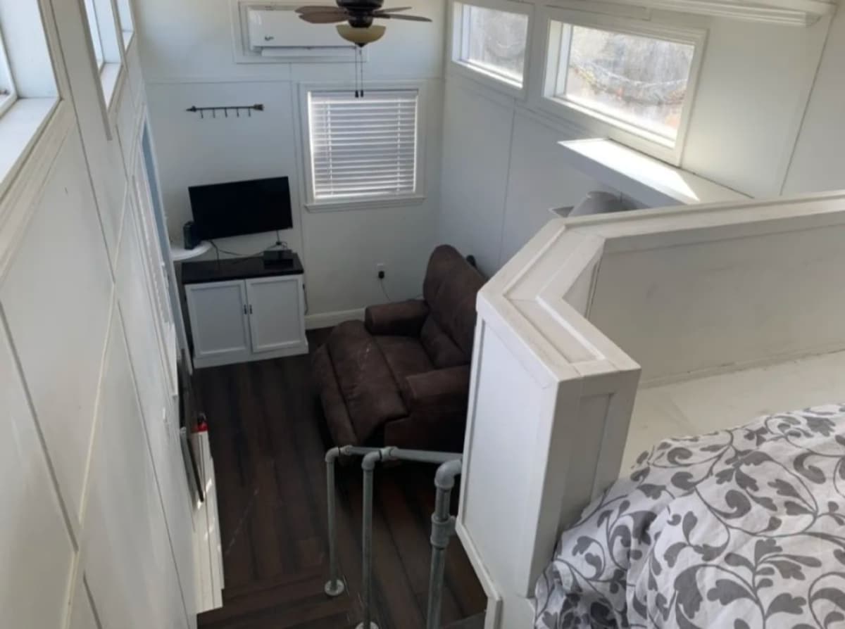 Top view of 22' Custom Tiny House from the bedroom