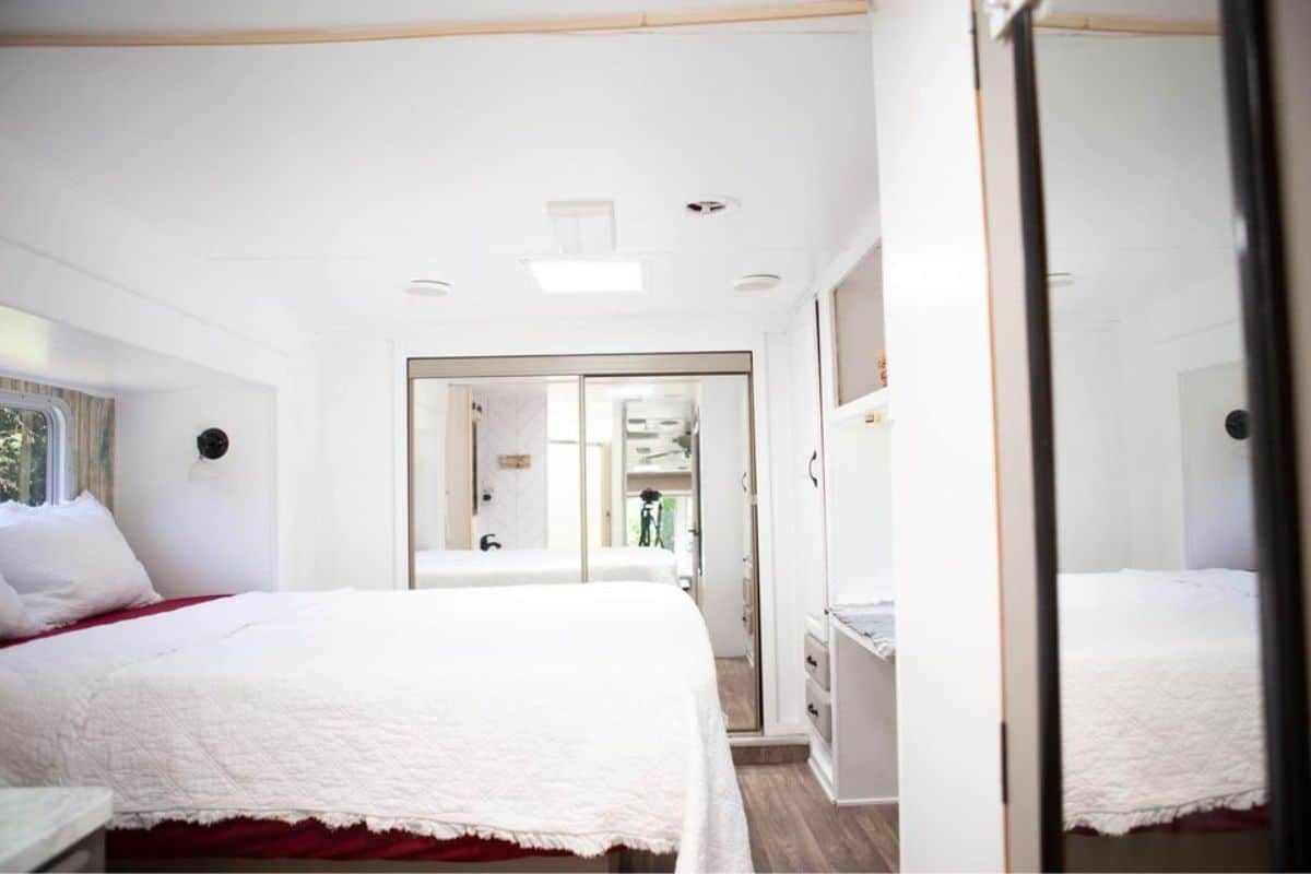 Bedroom of 37’ Upgraded Tiny House can accommodate queen mattress, side tables still ample space left