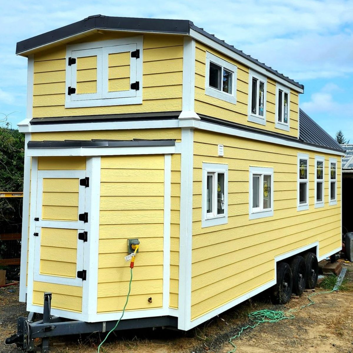 Amazing view of 28' Tiny House on Wheels Has a Spacious Bedroom + Storage Loft