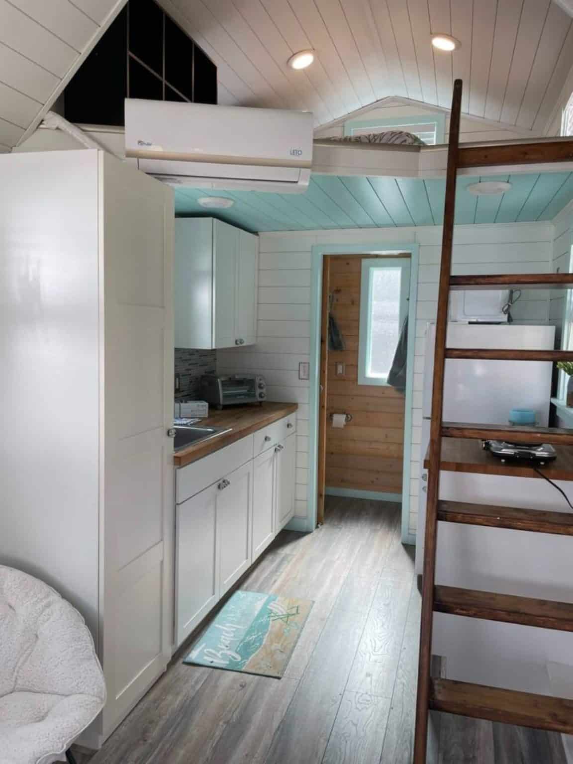 Tiny Beach Cottage has Luxury Features To Boot - Tiny Houses