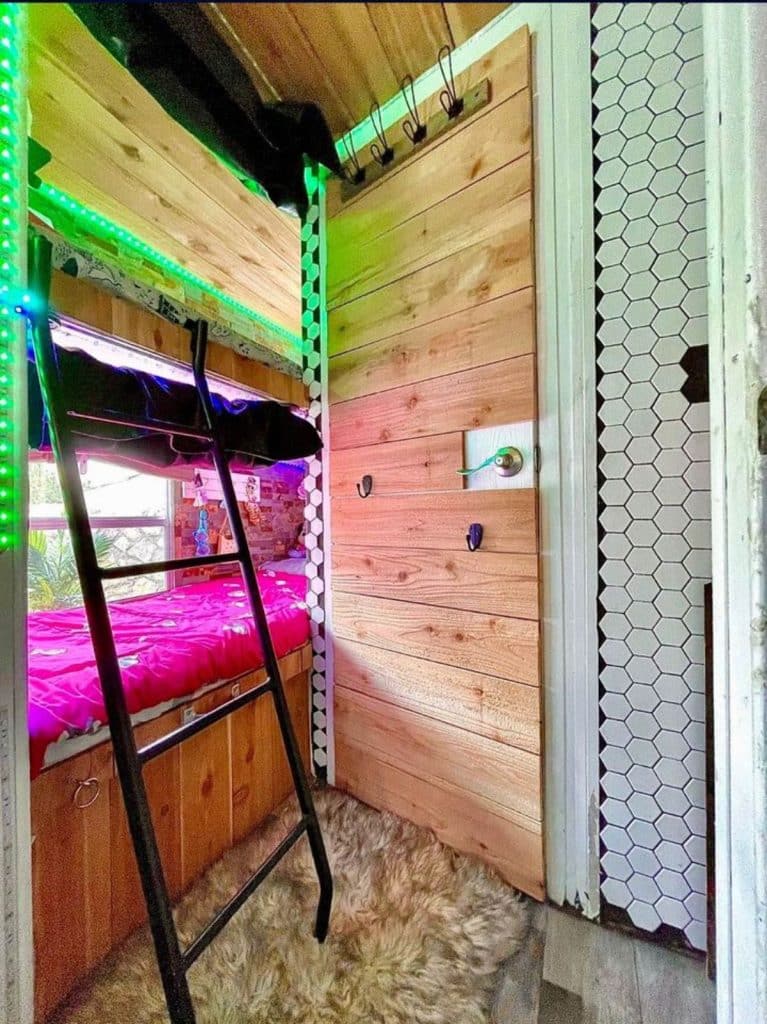 36' Tiny Home Apartment Can Be Your Off-Grid Companion - Tiny Apartment Off Grid Homes