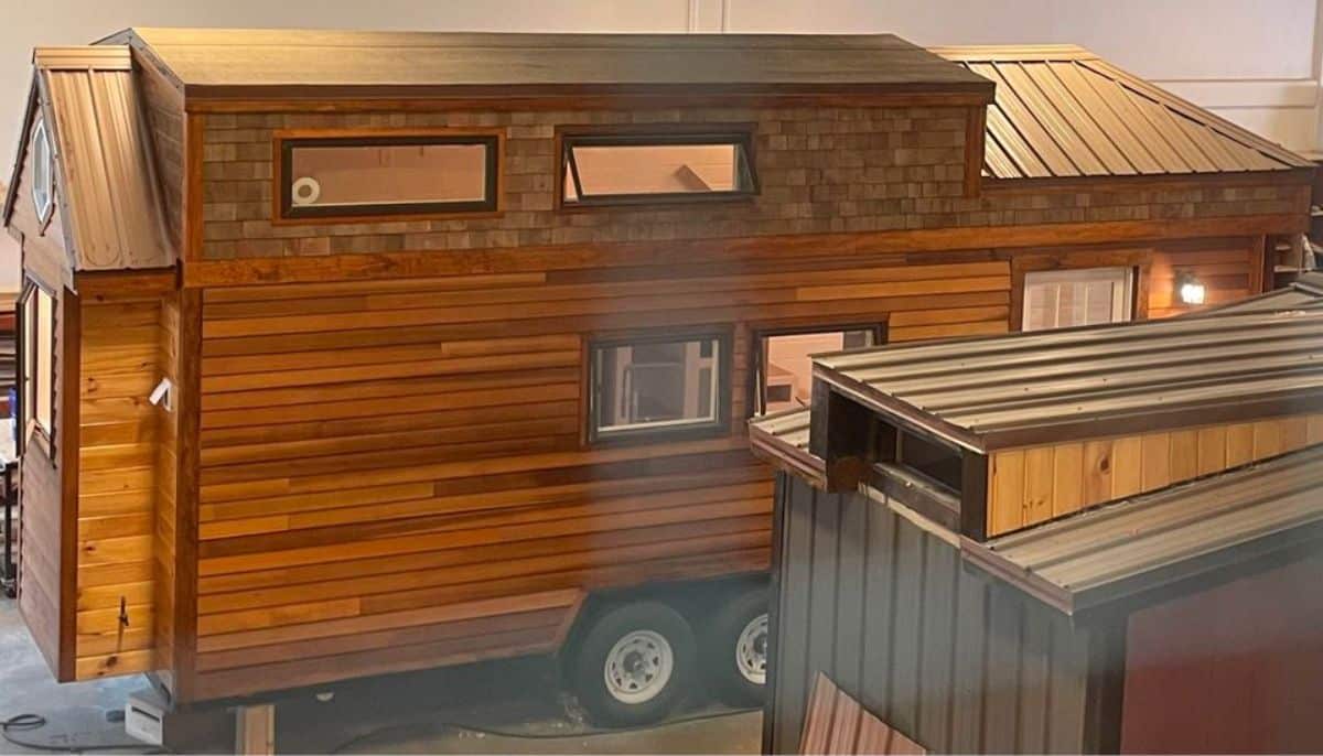 Stunning wooden exterior of 1 Bedroom Tiny House