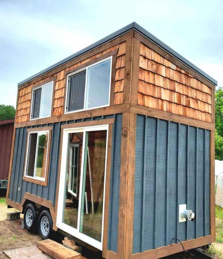 Illustration of Small Footprint Off Grid Urban Apartments