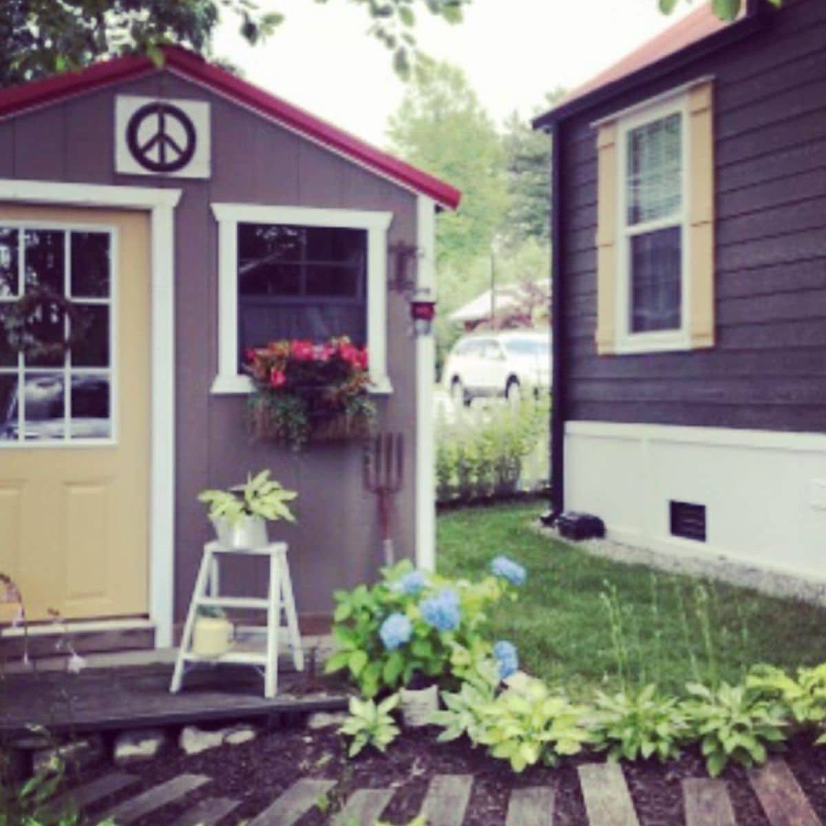 400 SQ FT Petunia Is A Tiny Home In Community