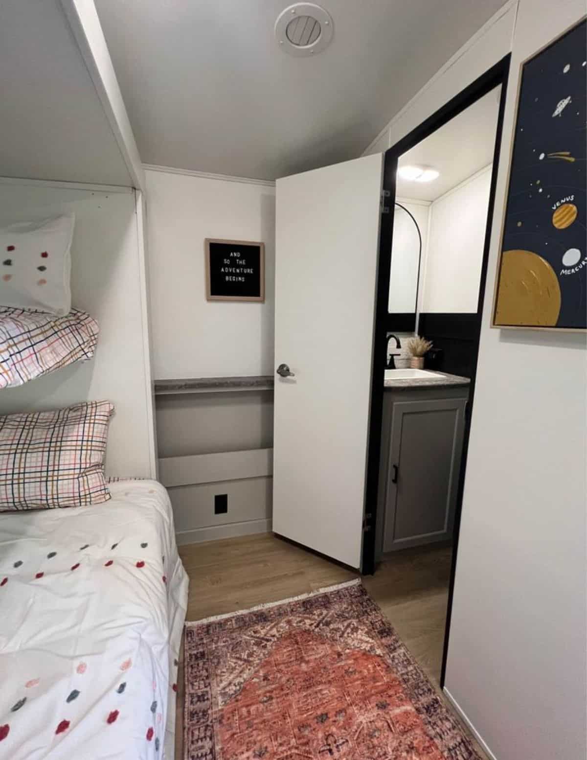 Space with bunk bed can be converted to walk in closet