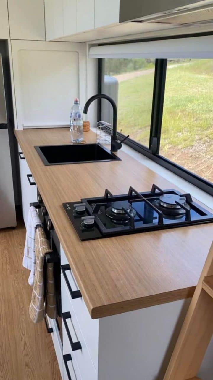 Self Sufficient And Sustainable Tiny Home Is Ready For Off-Grid Living ... - Off Grid Small Self Sufficient Home