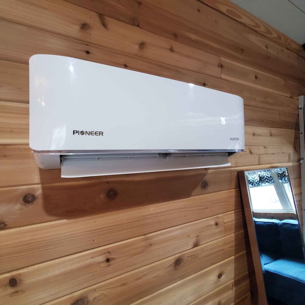 wall mounted split air condition unit