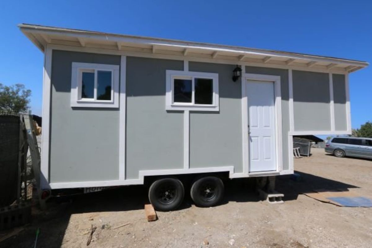 main entrance view of brand new 24’ tiny house