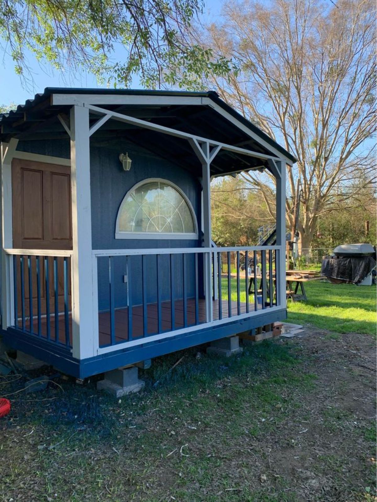 stunning view of stunning 2 bedroom tiny home from outside