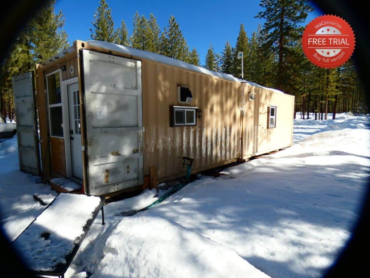 side view of insulated container home