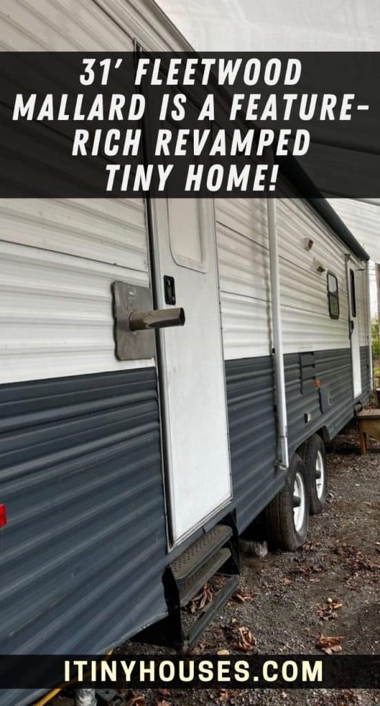 31' Fleetwood Mallard Is a Feature-rich Revamped Tiny Home! PIN (3)