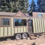 Featured Img of Spacious 1 Bedroom Tiny House is Fully Off-Grid Capable