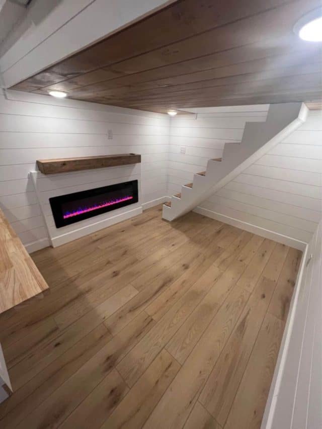 Brand New 36' Tiny House Packs In Elegant Details, Lots Of Space - Tiny ...