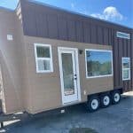 Featured Img of 22' Durable Tiny Home on Wheels Is Noah Certified and Pretty As a Picture!