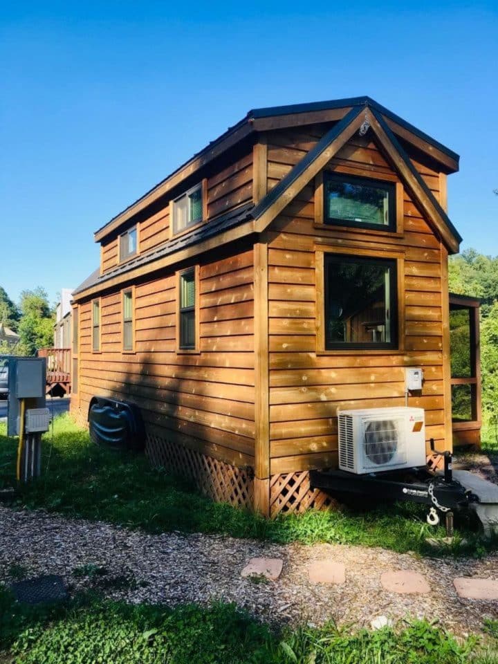 Unique Tiny House In Acony Bell Tiny Home Community Up For Sale - Tiny ...