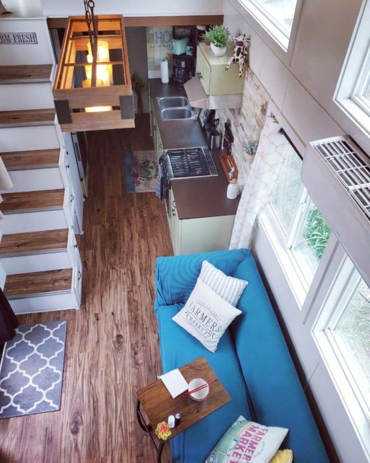 32' Three Bedroom Tiny Home Seems Anything But! - Tiny Houses