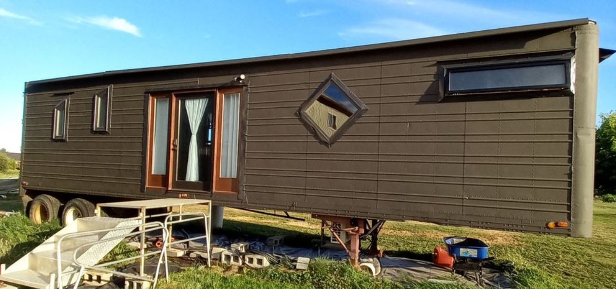 stunning exterior view of 1 BR tiny house